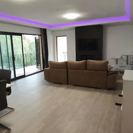 Villa Villa Lago *