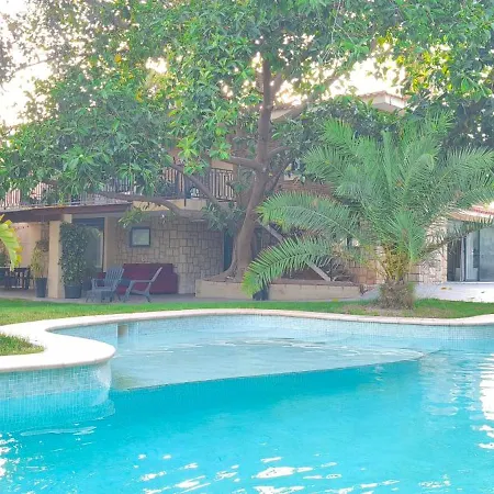 Villa Lago Villa