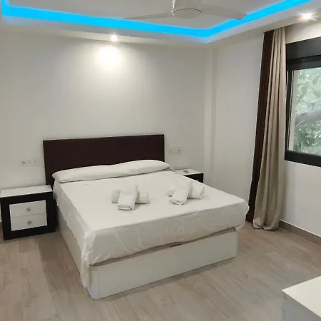 Villa Lago Villa
