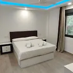 Villa Lago ヴィラ