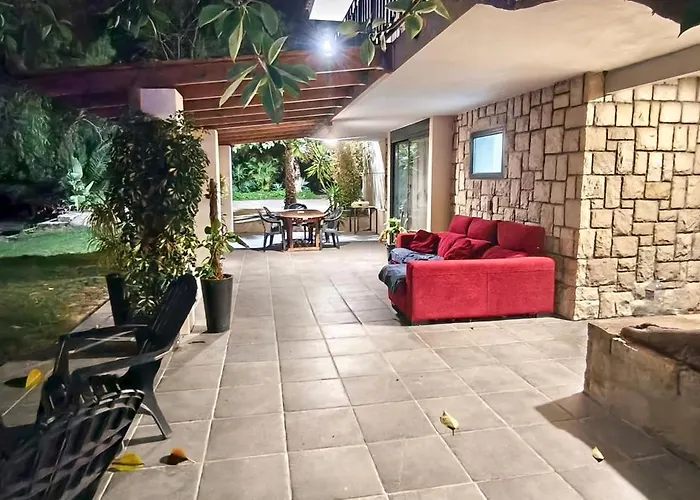 Villa Lago *
